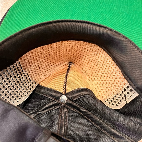 U S ARMY  CAP  " US ARMY RETIRED “COLOR NAVY BLUE Adjustable USED - Picture 9 of 11